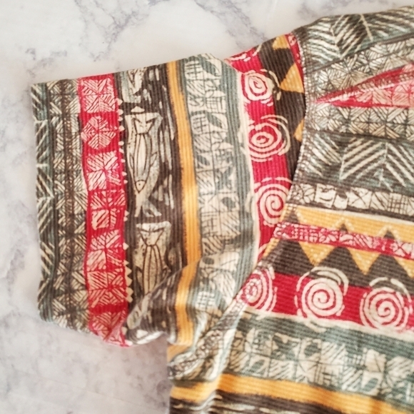 VINTAGE L.L.‎ Bean Shirt Womens Medium Button Up Tribal Green Red Short Sleeve - Picture 5 of 12